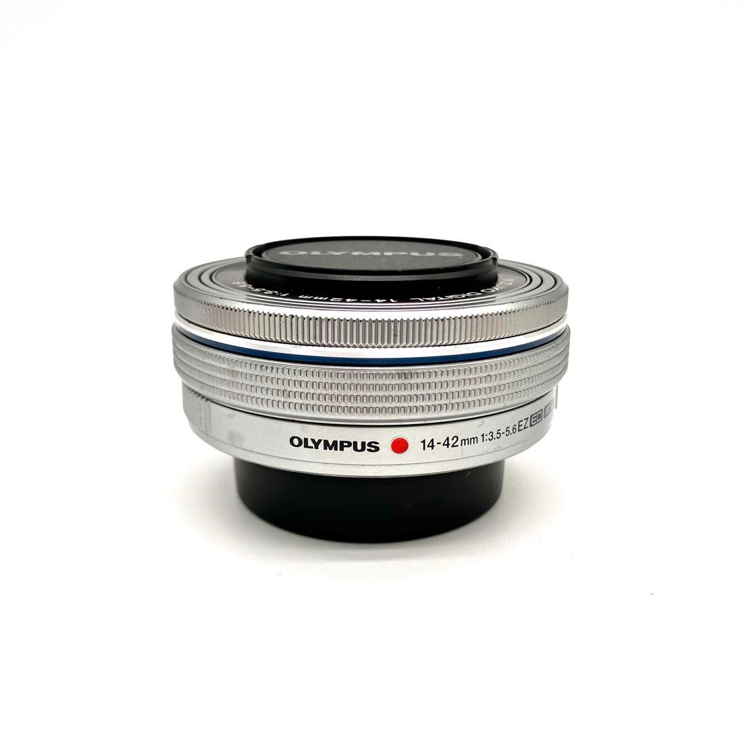 電動パンケーキレンズ　OLYMPUS 14-42mm F3.5-5.6 シルバー