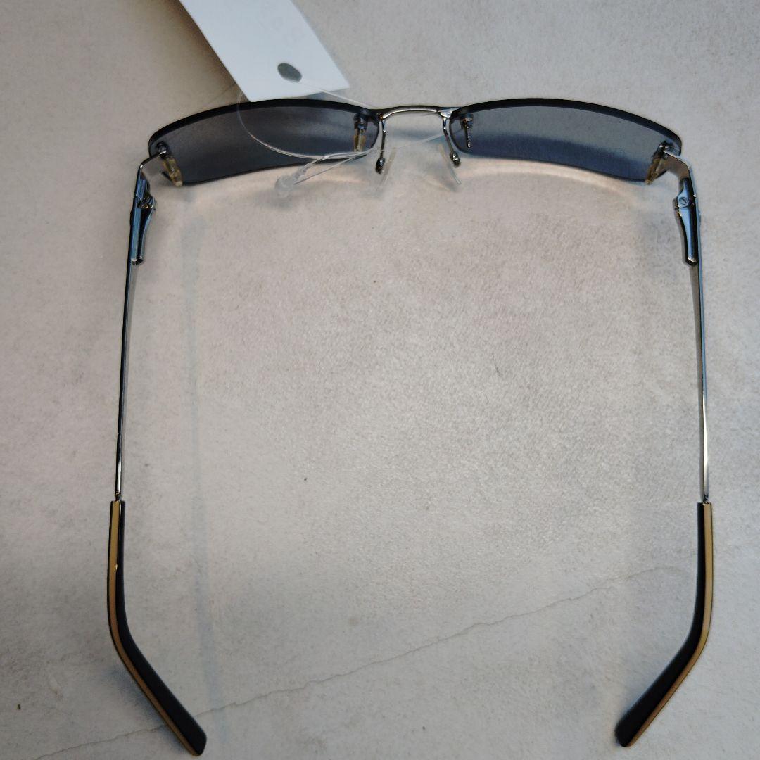 猫夜叉 GUCCI サングラス グレー レンズ シルバー フレーム