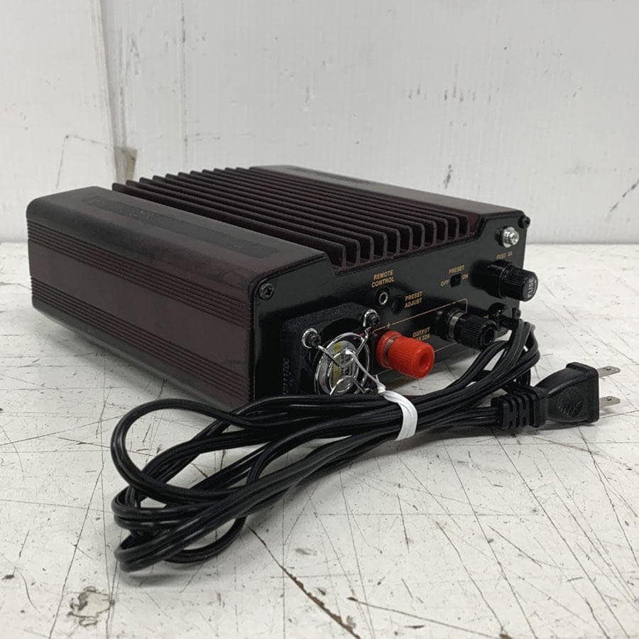 ALINCO 直流安定化電源 スイッチング式 32A DM-330MV