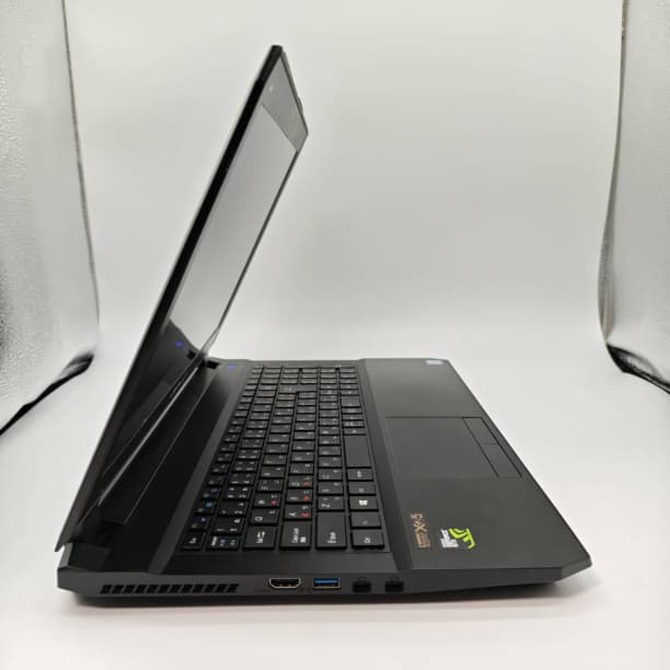 GTX1060 バッテリ◎ フルHD 15 i7-7 SSD512GB オフィス