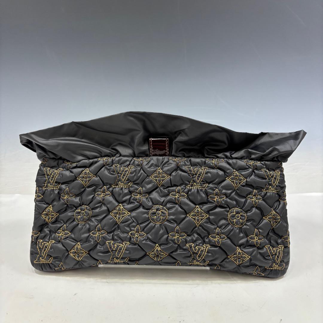美品【ルイ・ヴィトン】クラッチバッグ/ポシェット・デヴィMM/モノグラム・サテン