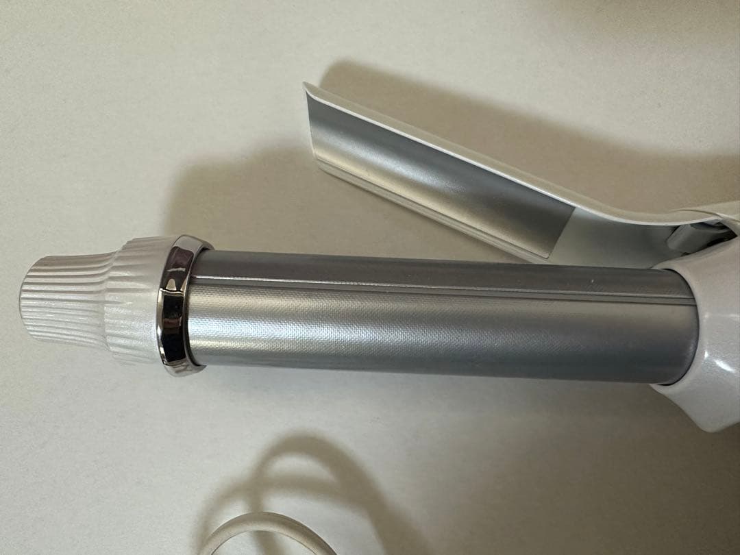 【本日限定価格❗️】ReFa リファ　カールアイロン　26mm コテ