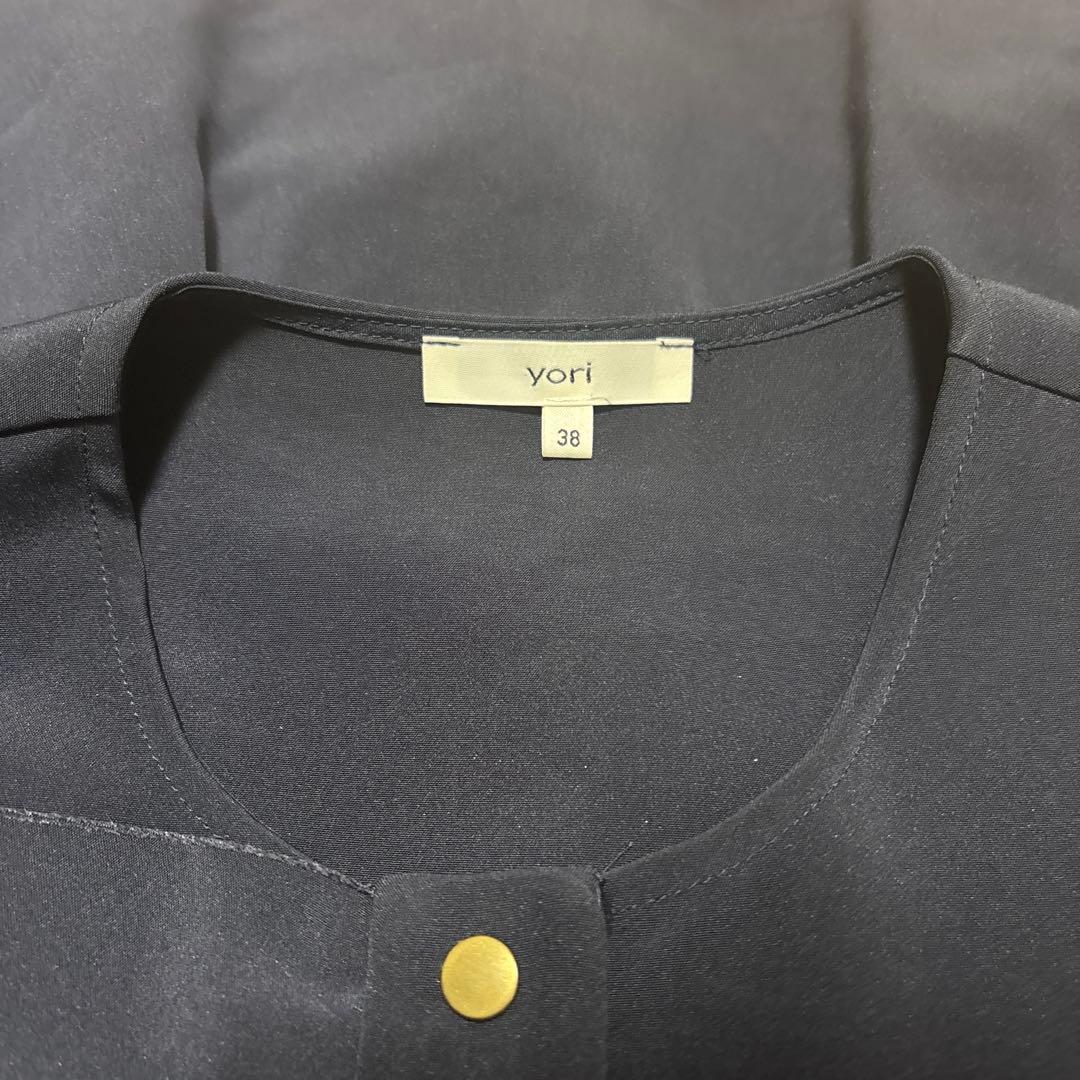 【美品】ヨリ ダブルフリルジレ ベスト 38 M相当 ネイビー ウエストギャザー