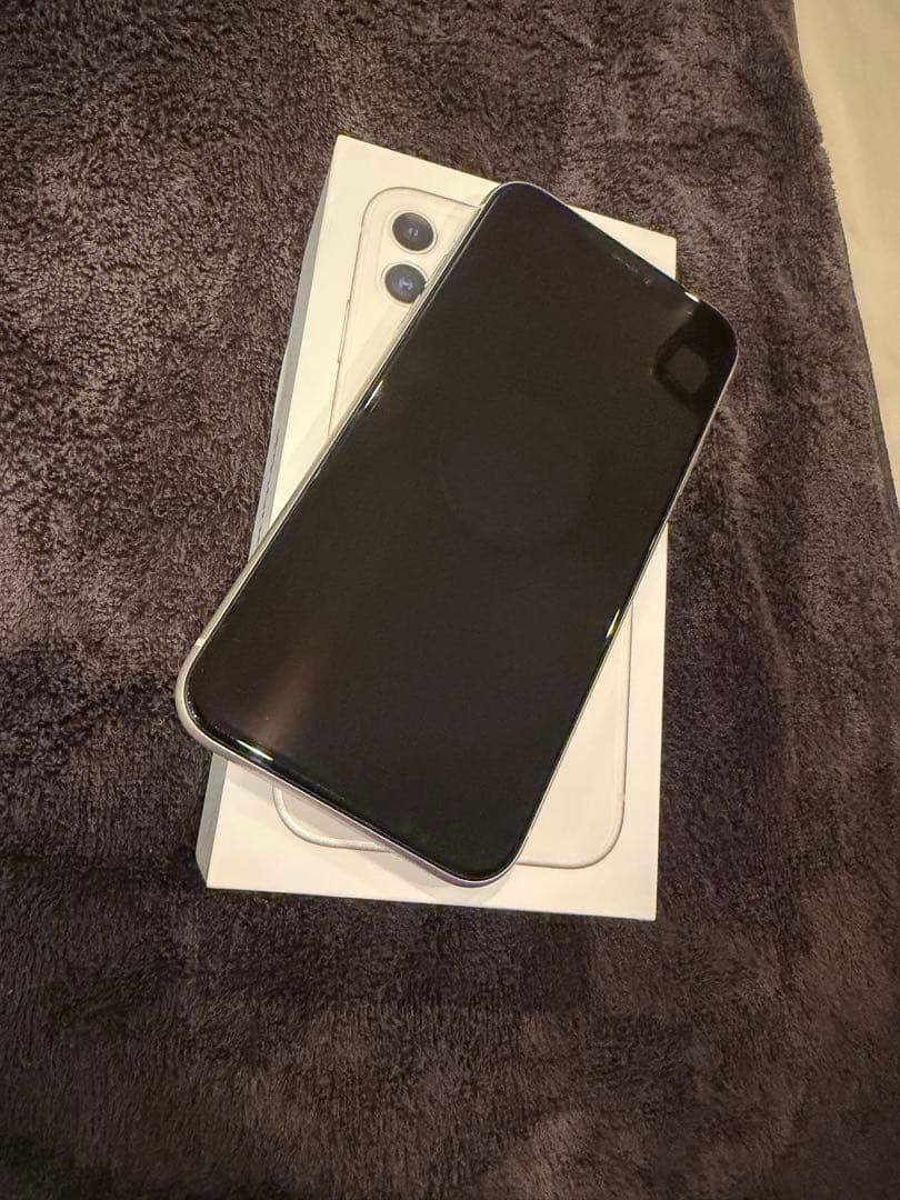 iPhone11 256GB AM5セット