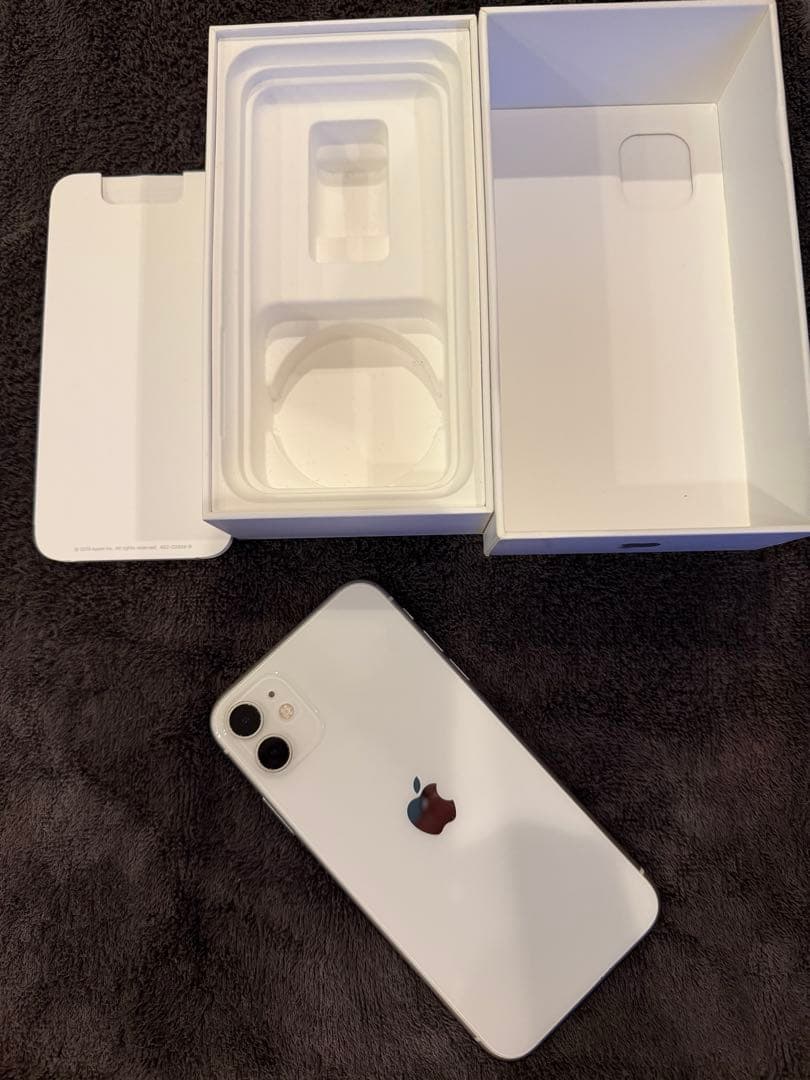 iPhone11 256GB AM5セット