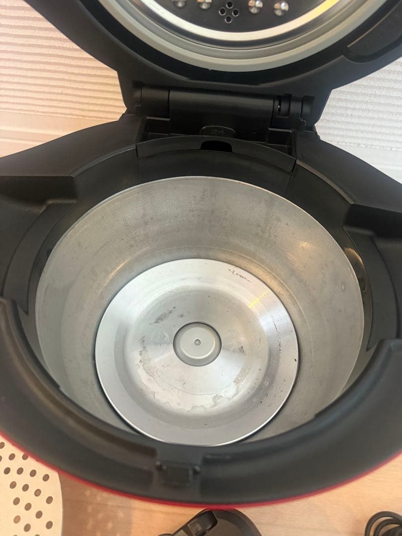 ひ*で様 SHARP ヘルシオホットクック2.4L 2018年製