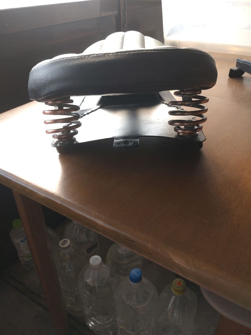 TW200 ノーマルフレーム用ボルトオンシート＆ピリオンシート＆ピーナッツタンク