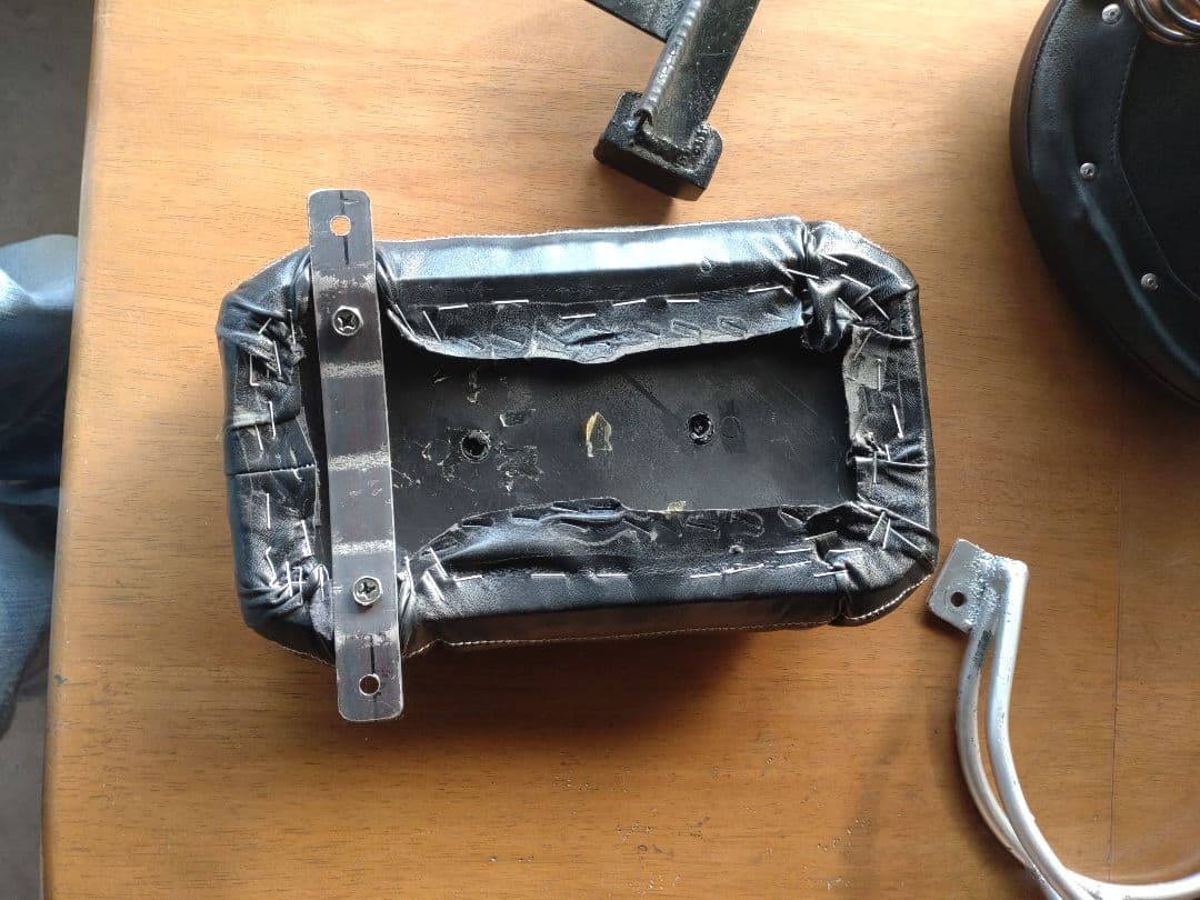 TW200 ノーマルフレーム用ボルトオンシート＆ピリオンシート＆ピーナッツタンク