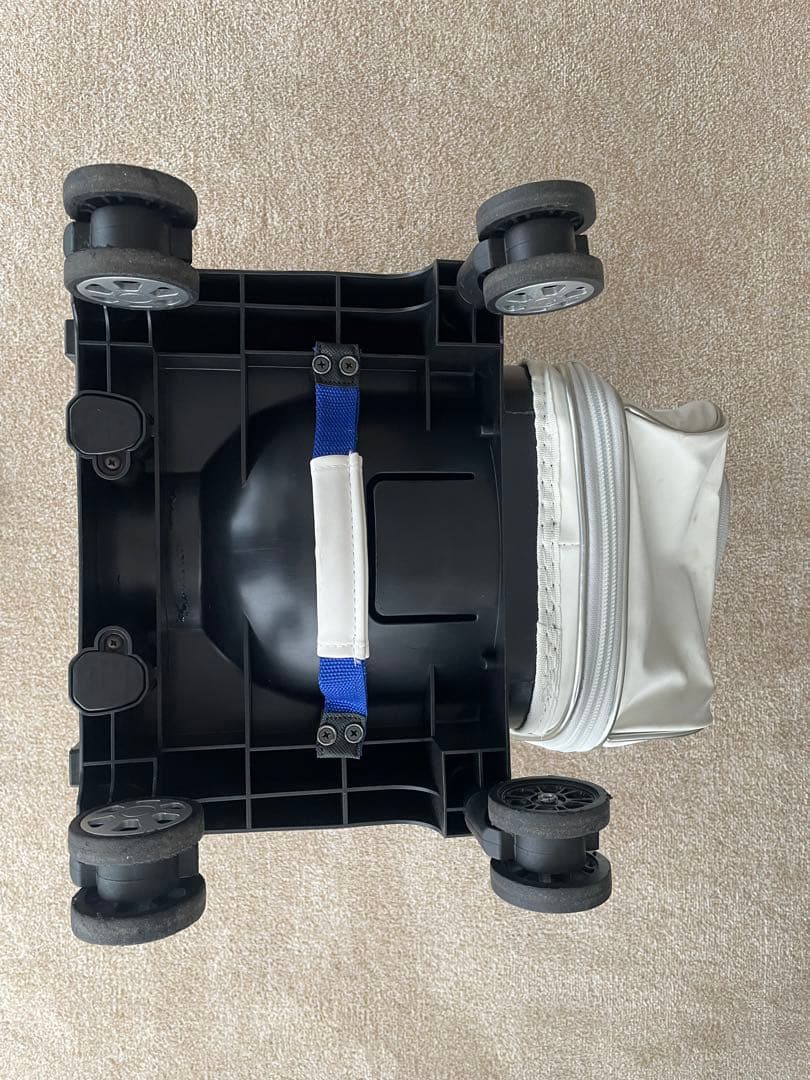 【中古】STORM ボウリング用バッグ キャスター付き 中型 白/青