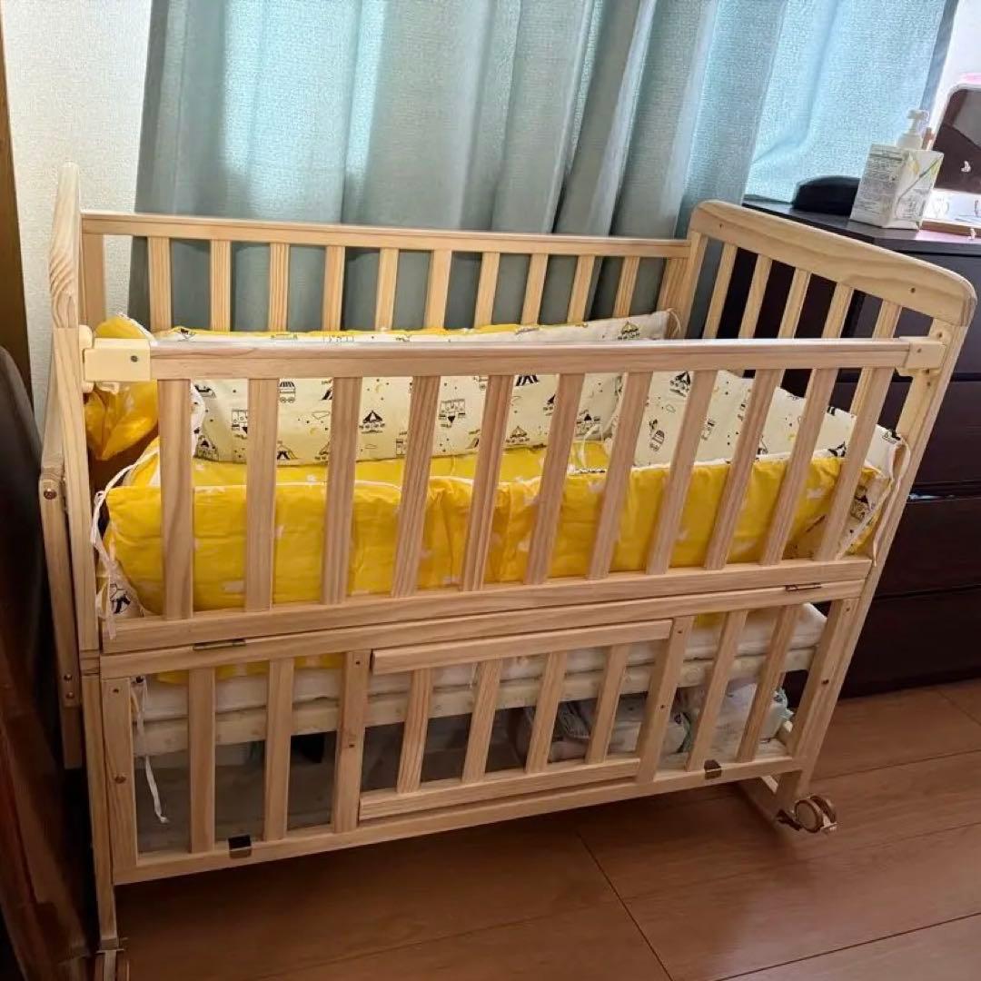 木製スリープベッド 黄色 布団付き