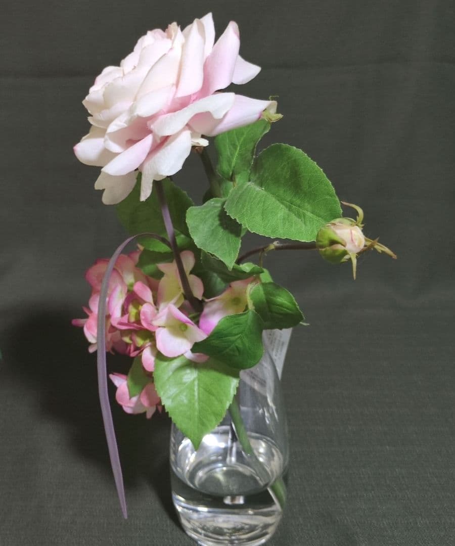 エミリオ•ロバ　タグ付き プリマローズ　薔薇と紫陽花　アーティフィシャルフラワー