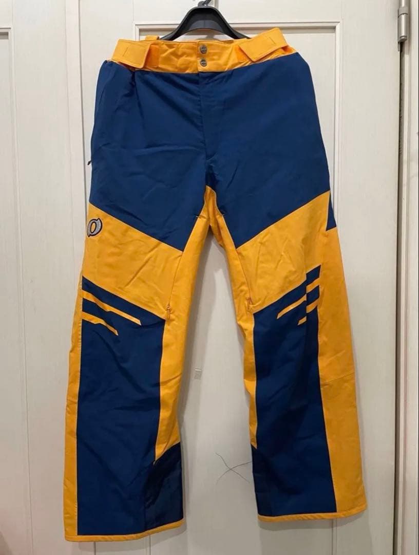 オンヨネ スキーウェア　ONYONE 上下ウェア