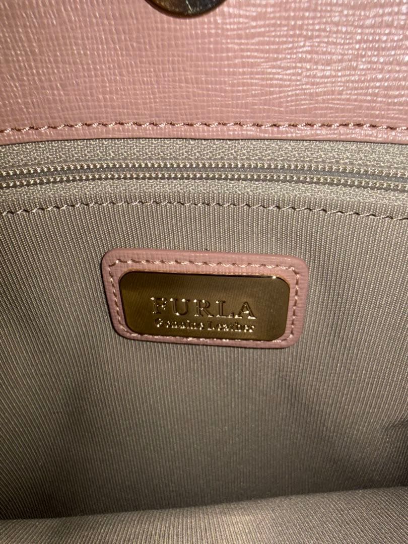 【美品】FURLA ピンクベージュ2wayバッグ