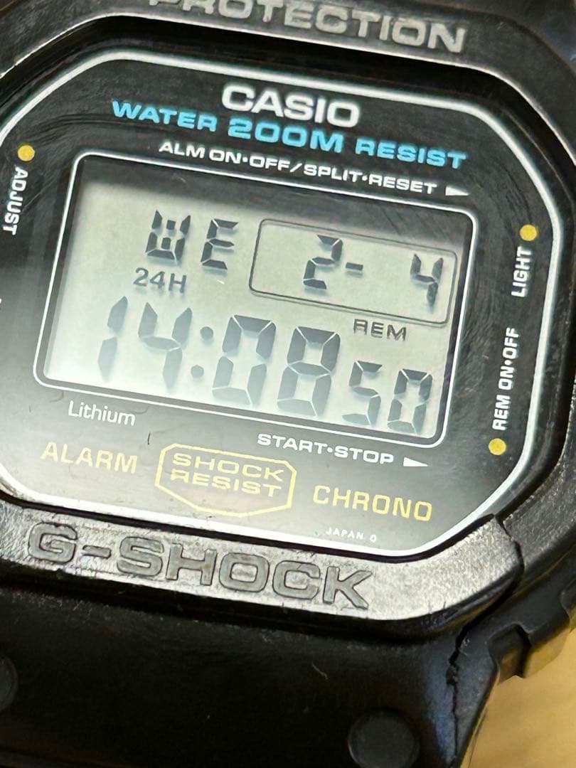 G-SHOCK DW-5600C スピード 200M スクリューバック　豆球緑
