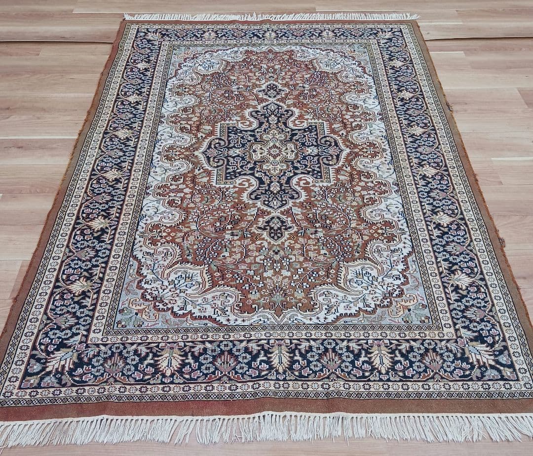 Y3062 インド製 絨毯 ポリエステル 206×150㎝