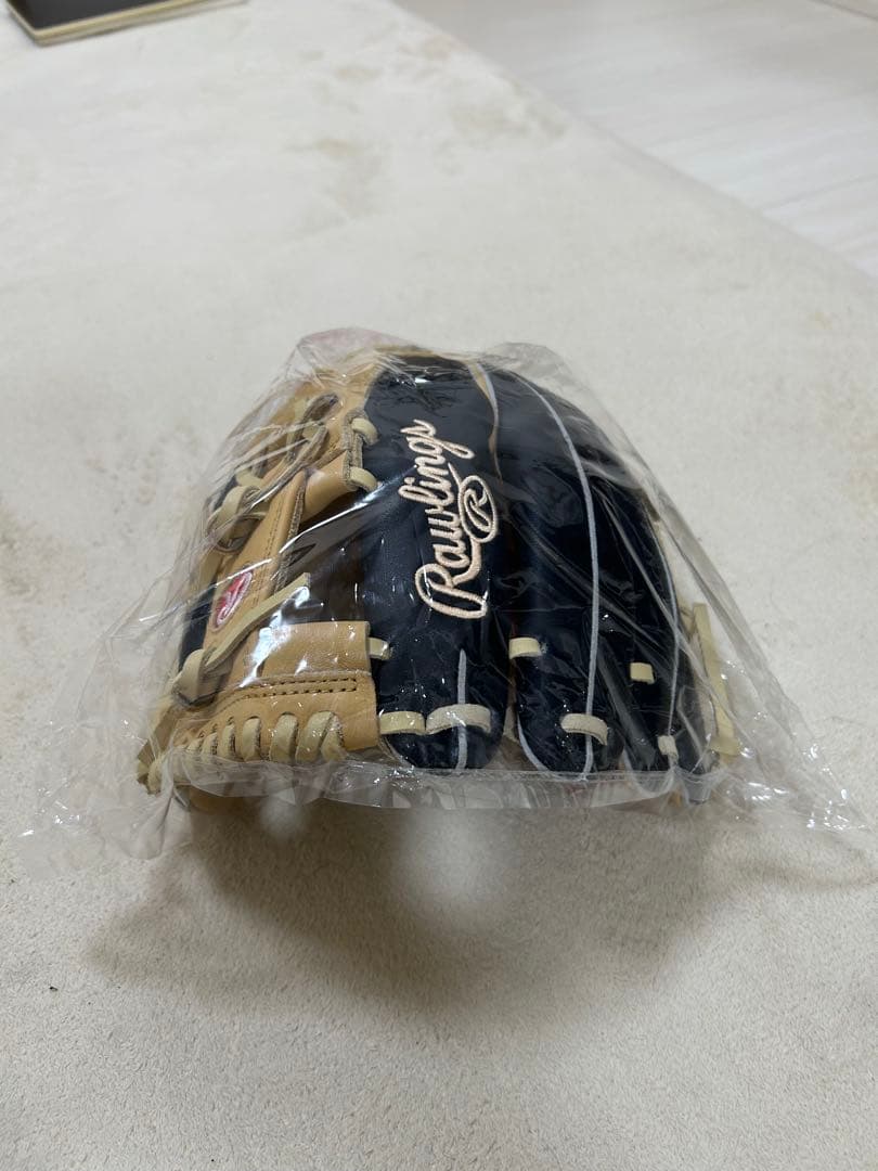 Rawlings 軟式グローブ 黒/ベージュ 新作