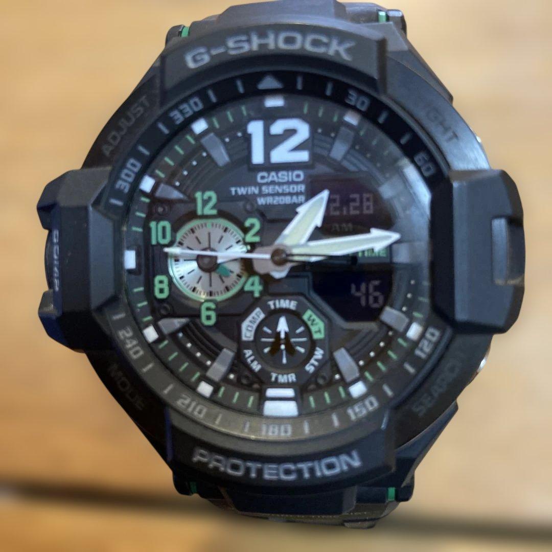 CASIO G-SHOCK TWINSENSOR 腕時計 GA-1100