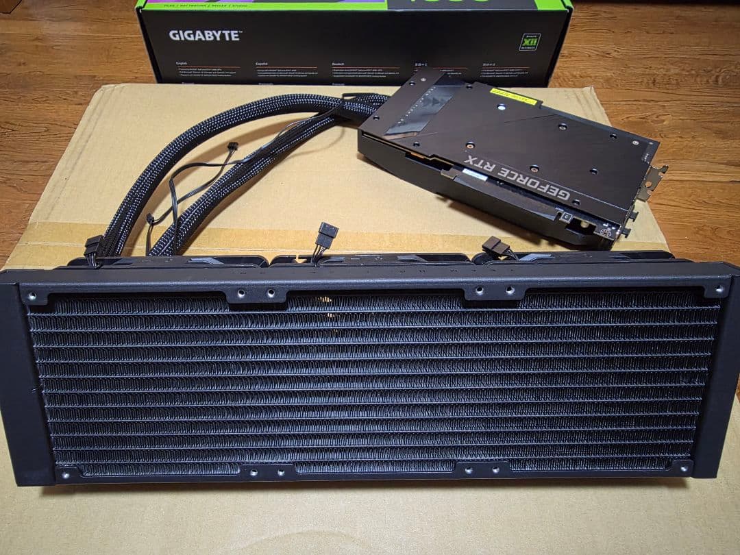 グラフィックボード・グラボ・ビデオカード RTX4090 AORUS XTREME WATERFORCE 24G