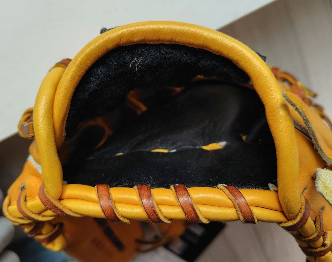 【美品】BELGARD ATOMS 硬式グローブ　内野　ベルガード 野球