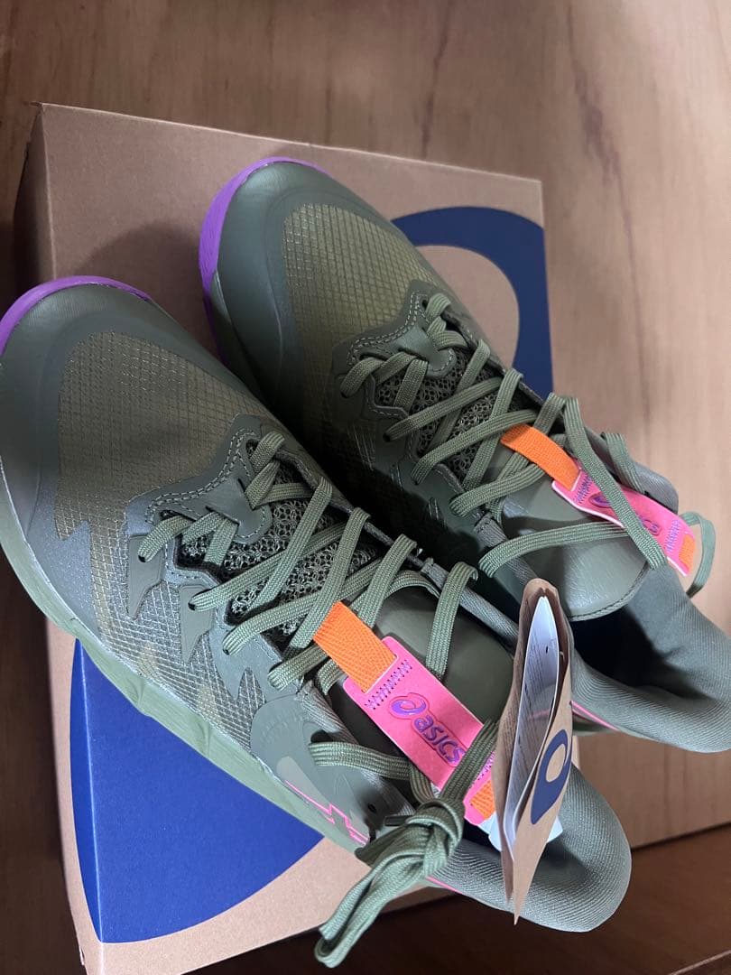 アシックス　UNPRE ARS LOW2