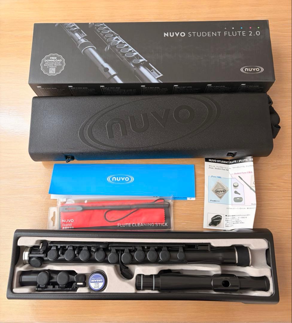 【美品】NUVOスチューデントフルート ブラック