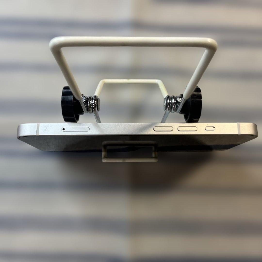 iPhone 13 128GB スターライト 美品！