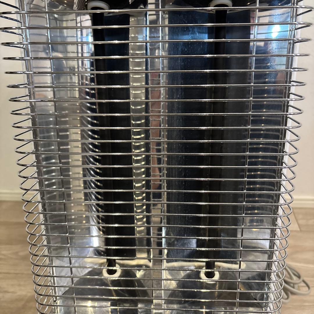 ダイキン 遠赤外線暖房 セラムヒート ERFT11ZS-W 2022年製