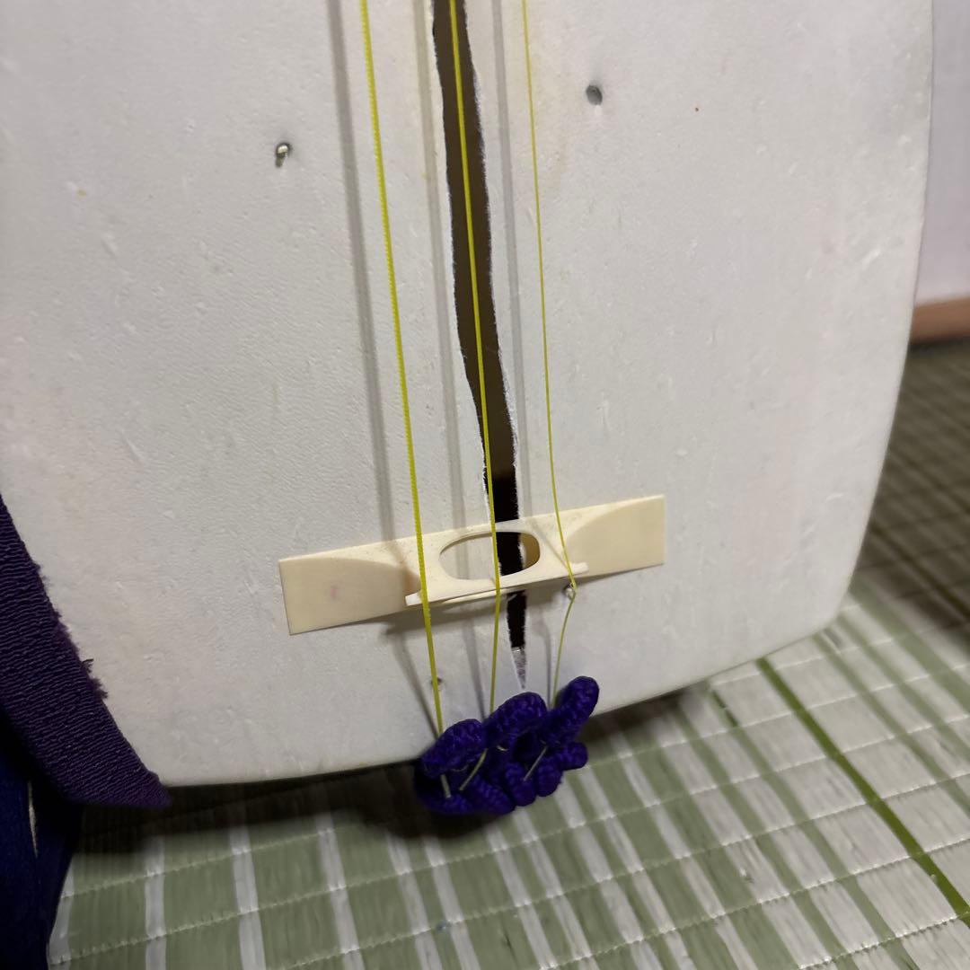 三味線　2本 K9 金　皮破れ　和楽器　胴内部ギザギザ有り