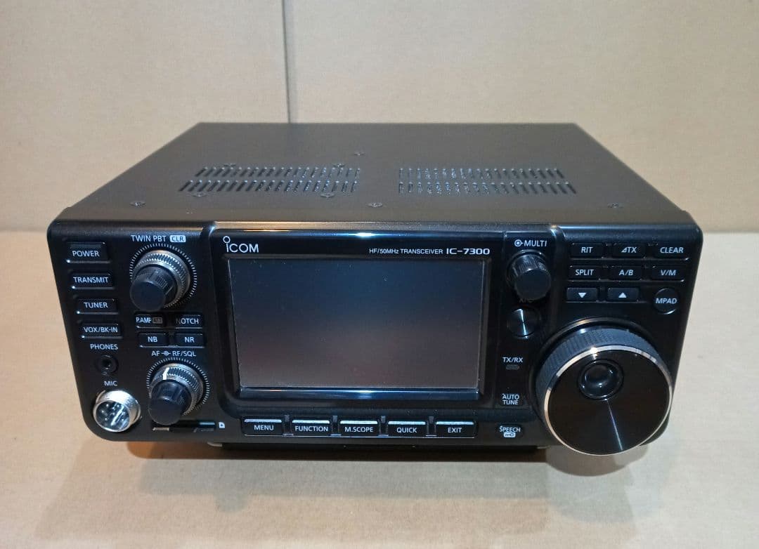 IC-7300M (HF+ 6m, 50W) 美品とオートチューナー