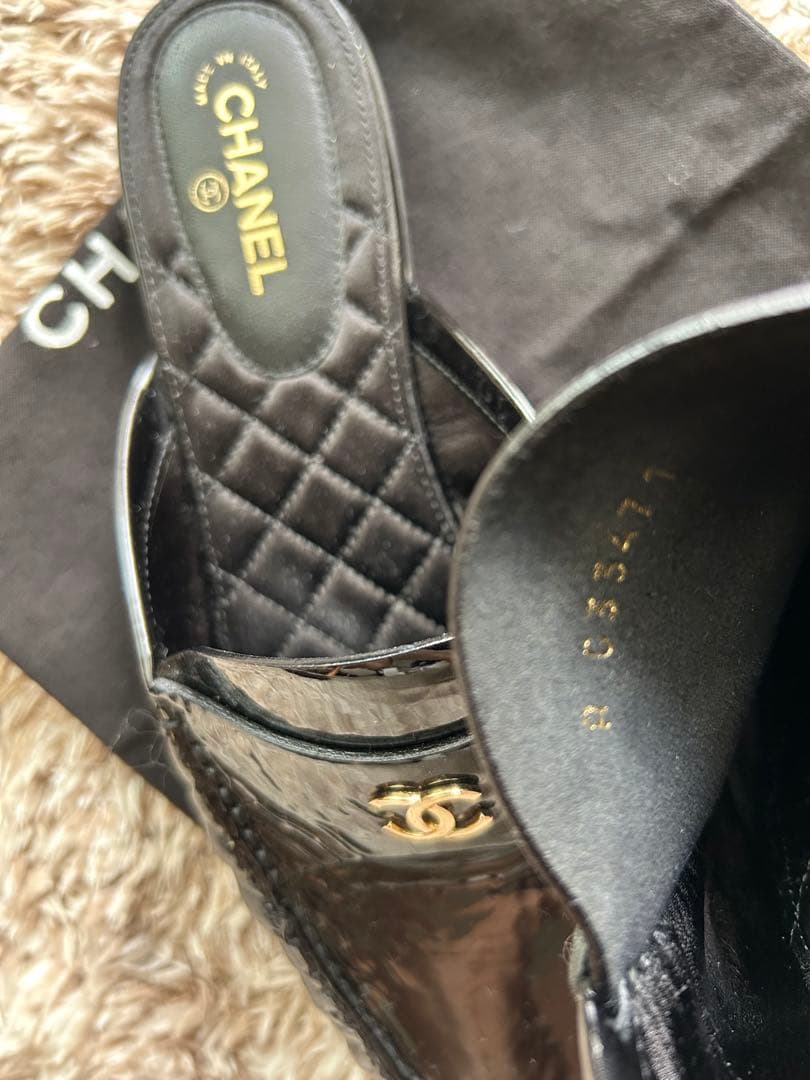 週末⭐️CHANELミュール　37⭐️