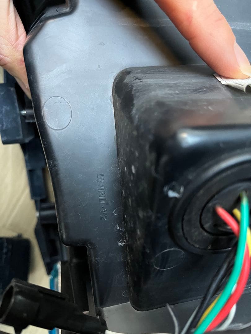 LEXUS レクサス　IS250 GSE20三眼　左右ヘッドライトVLAND