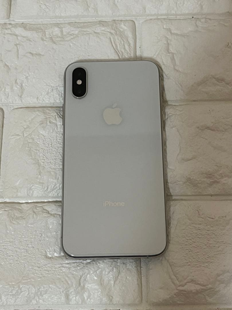 美品/iPhoneXs 256GB/シルバー/値下げ不可