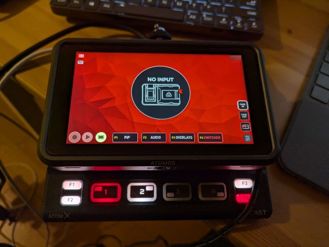 AtomX CAST スイッチャー atomos ninja v atem