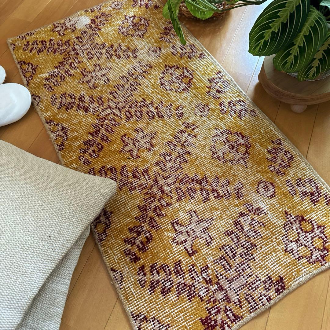 41.5×83マスタードイエロー×エンジ　トルコヴィンテージラグ