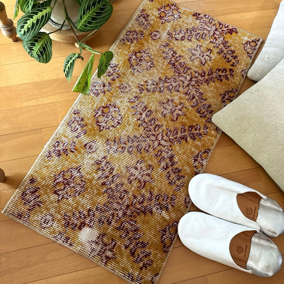 41.5×83マスタードイエロー×エンジ　トルコヴィンテージラグ