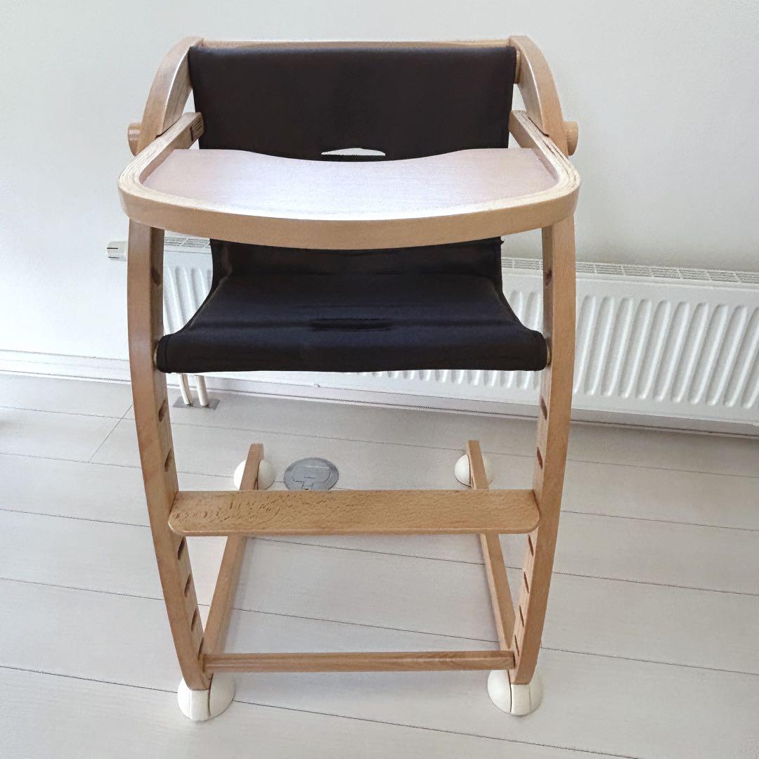 farska Scroll Chair Plus ベビーチェア