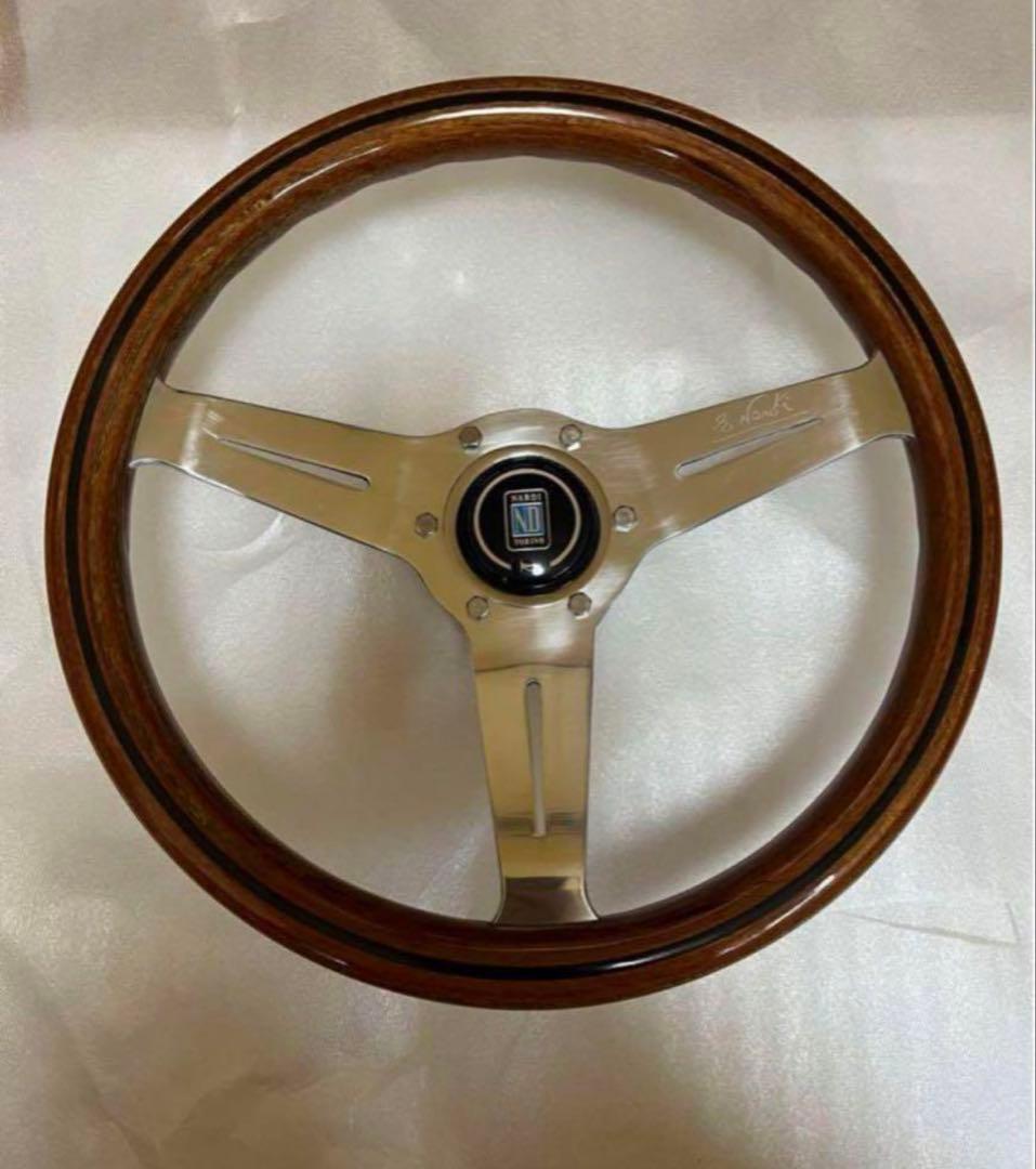 ナルディ　クラシック　NARDI　ウッド　32.5 〜 33φ 旧車　美品
