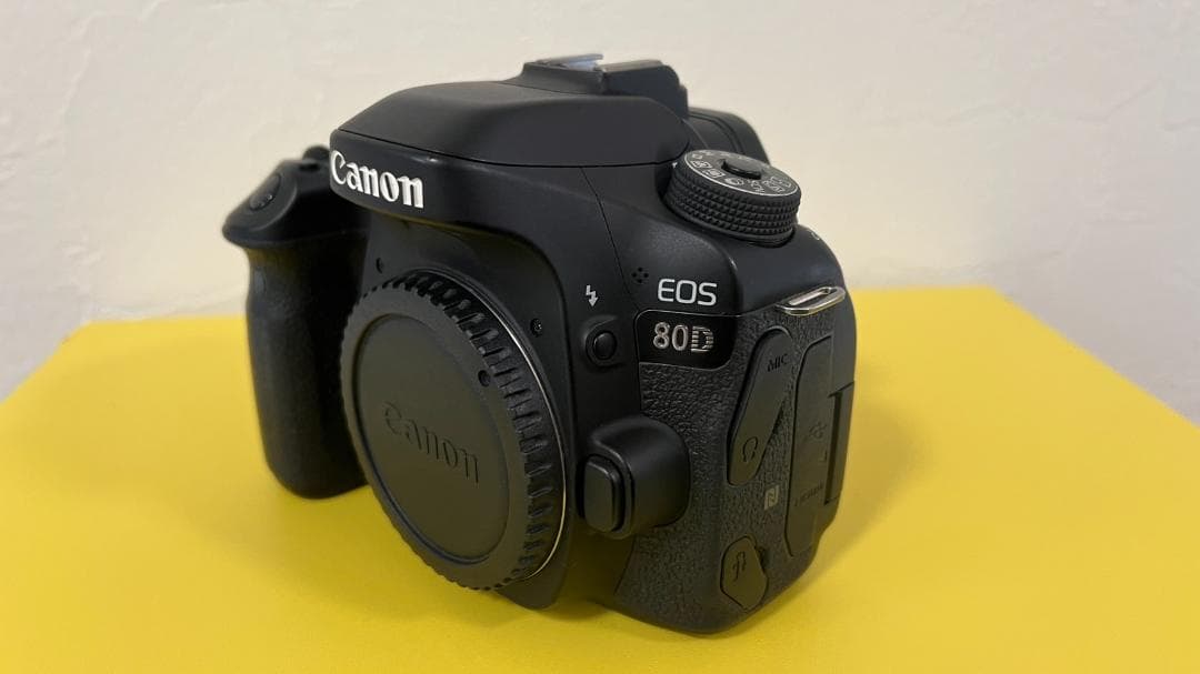 【美品】Canon EOS 80D デジタル一眼レフカメラ【値引き】