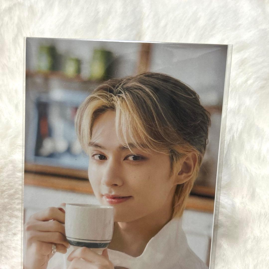 SEVENTEEN カフェ2023 ポストカード ジュン　文俊輝　セブチ　문준휘