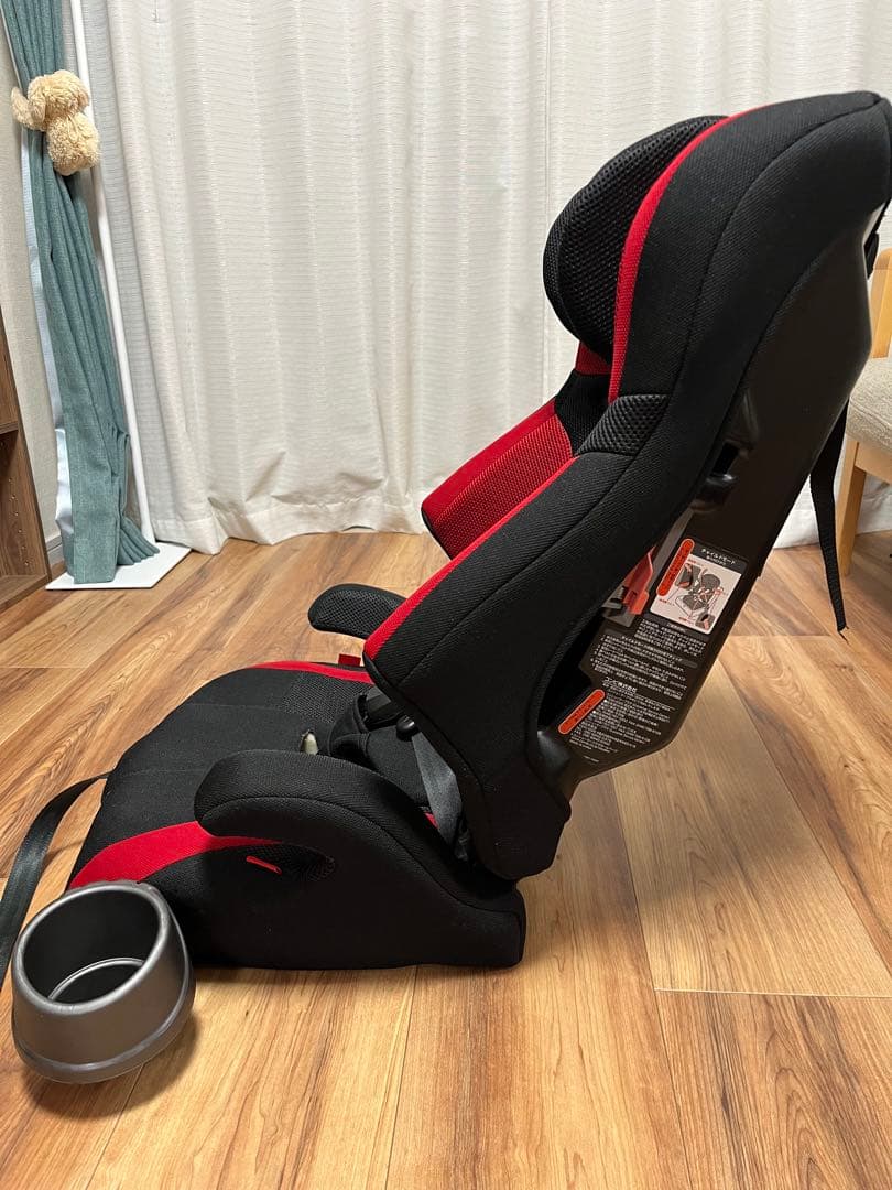 コンビ　ジュニアシート　ジョイトリップ　エアスルーCG レッド