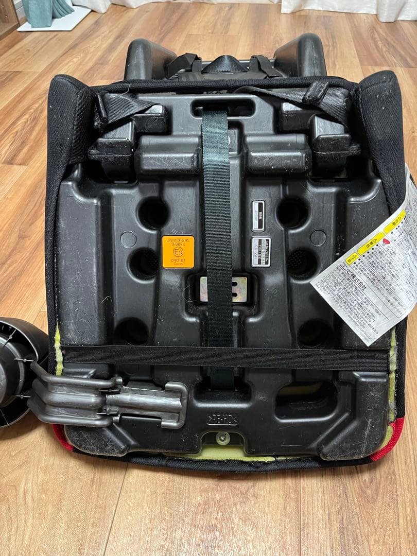 コンビ　ジュニアシート　ジョイトリップ　エアスルーCG レッド