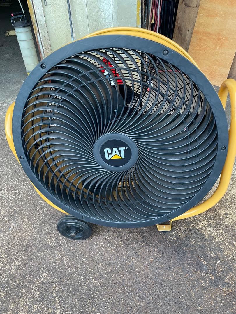 CATERPILLAR 業務用扇風機 イエロー　60センチ