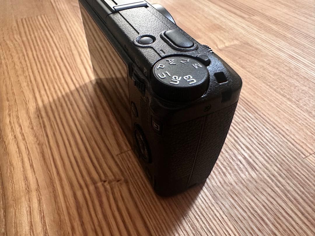 【美品・値下げ交渉不可】RICOH GRIIIx