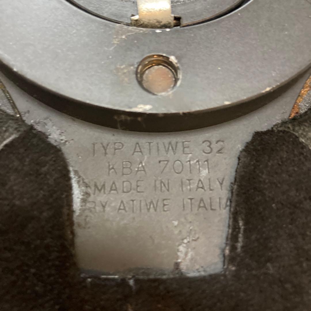 ACシュニッツァー　ステアリング 35π スエード