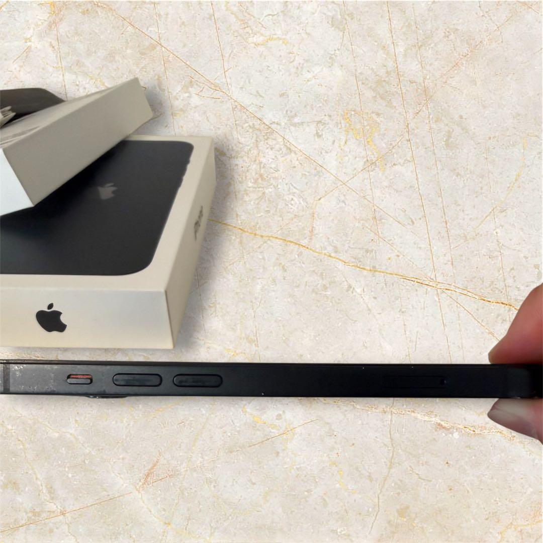 １日限り値下げ　iPhone 13 ブラック 128GB 本体SIMフリー