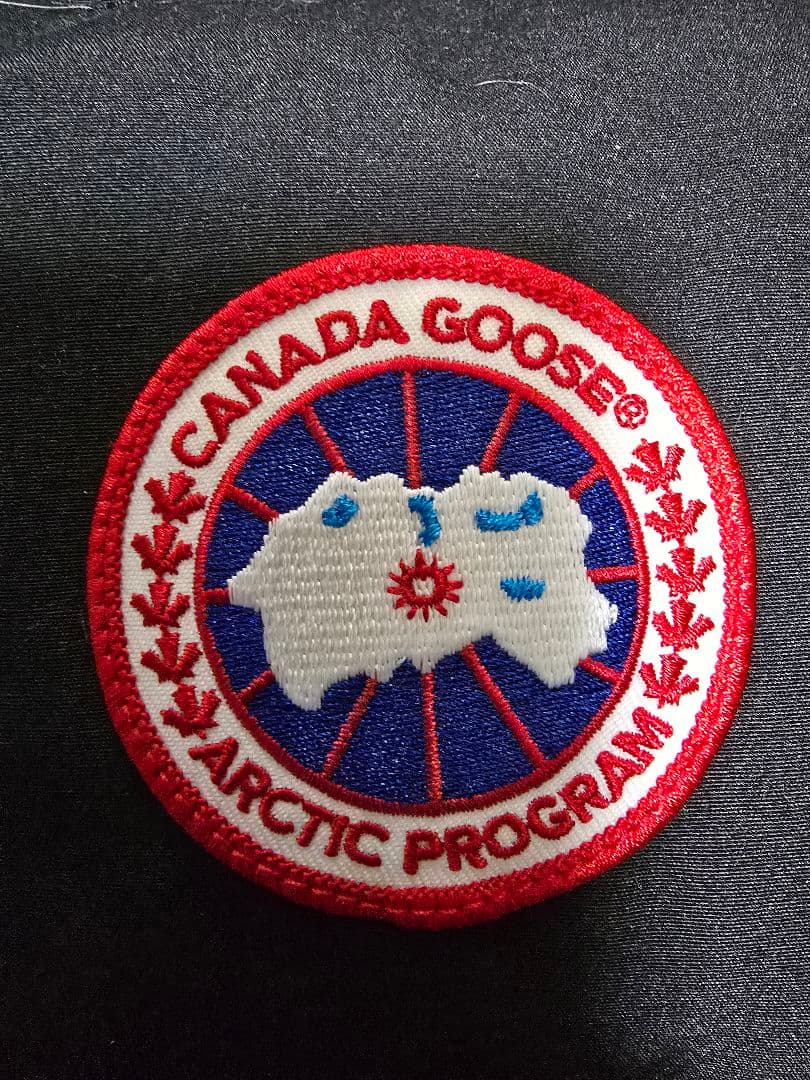   ブラック（Lサイズ）古着。