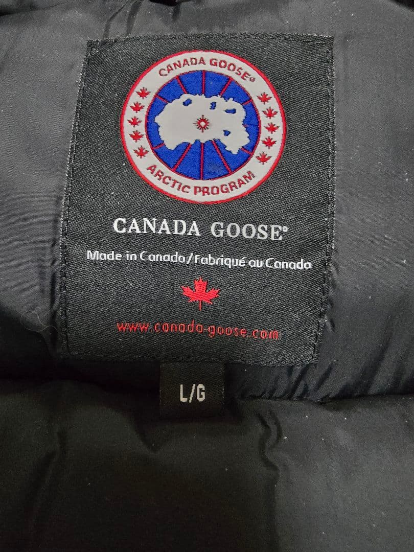   ブラック（Lサイズ）古着。