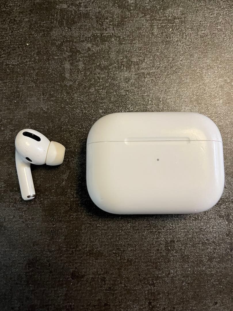 AirPods Pro 第2世代 左耳 充電器　純正品