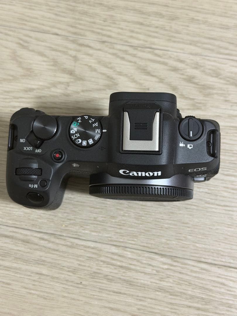 デジタルカメラ Canon eos R8