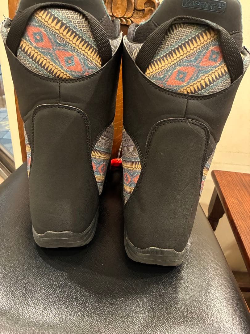 BURTON MINT BOA スノボブーツ 女性用　24.5cm